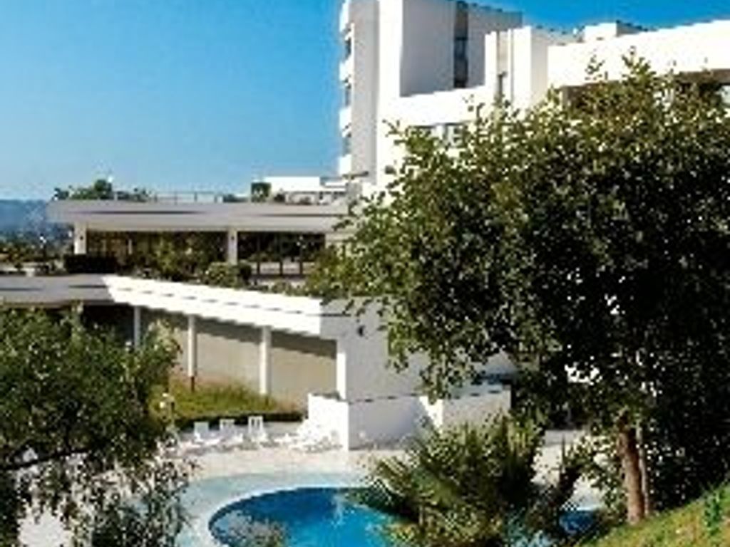 Mirabeau Park Hotel