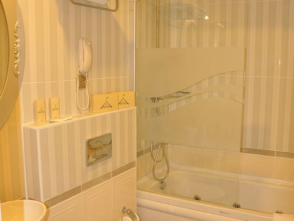 Muyan Suites