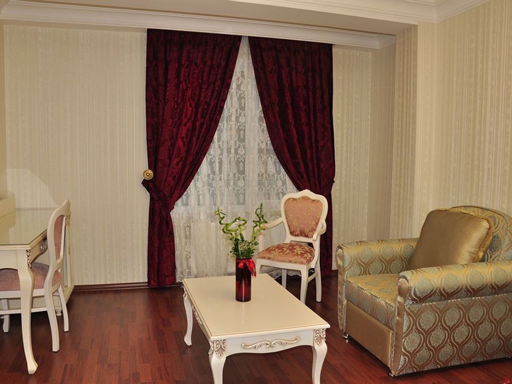 Muyan Suites