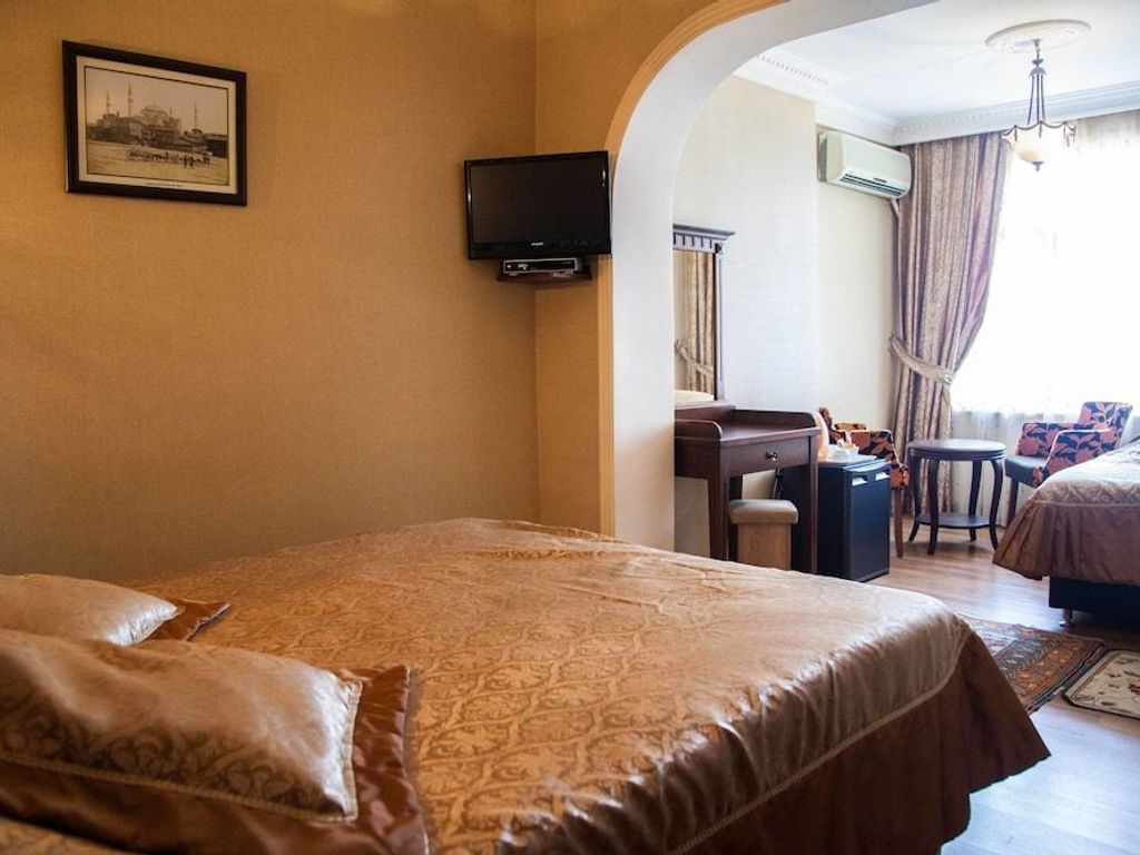 Cem Sultan Hotel