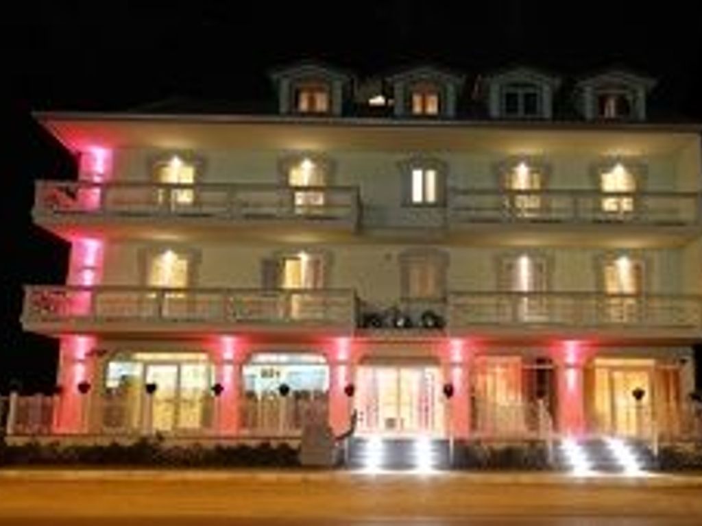 Palace Hotel Una Nuova Strada