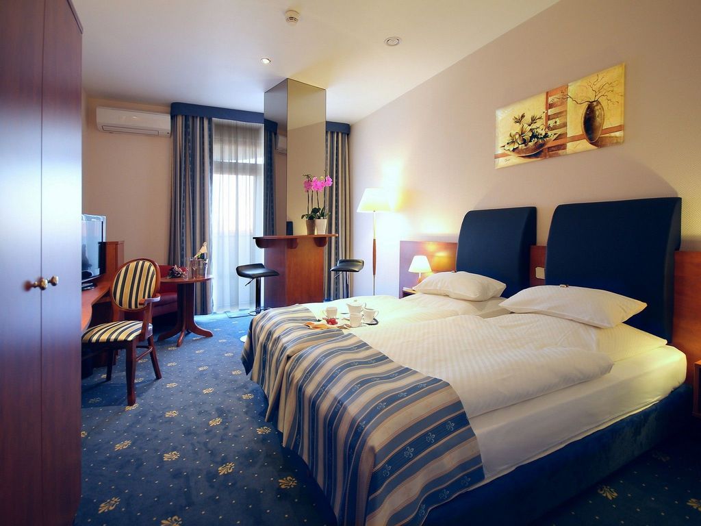 Gwarna Hotel & SPA