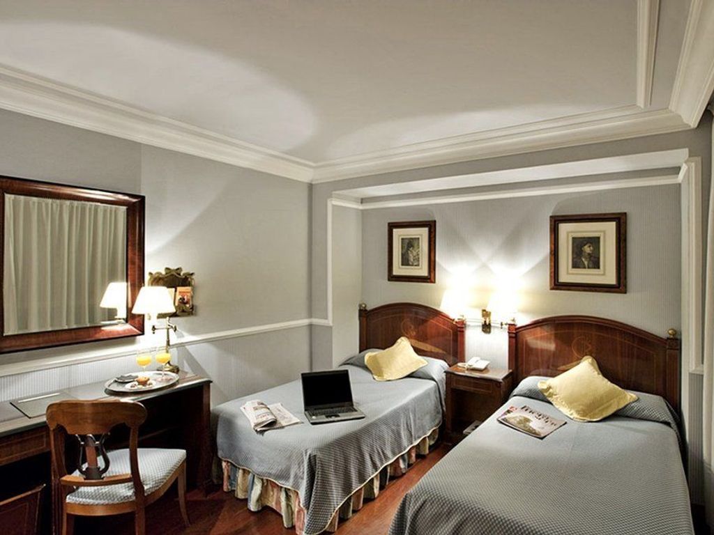 Hotel Rice Reyes Catolicos