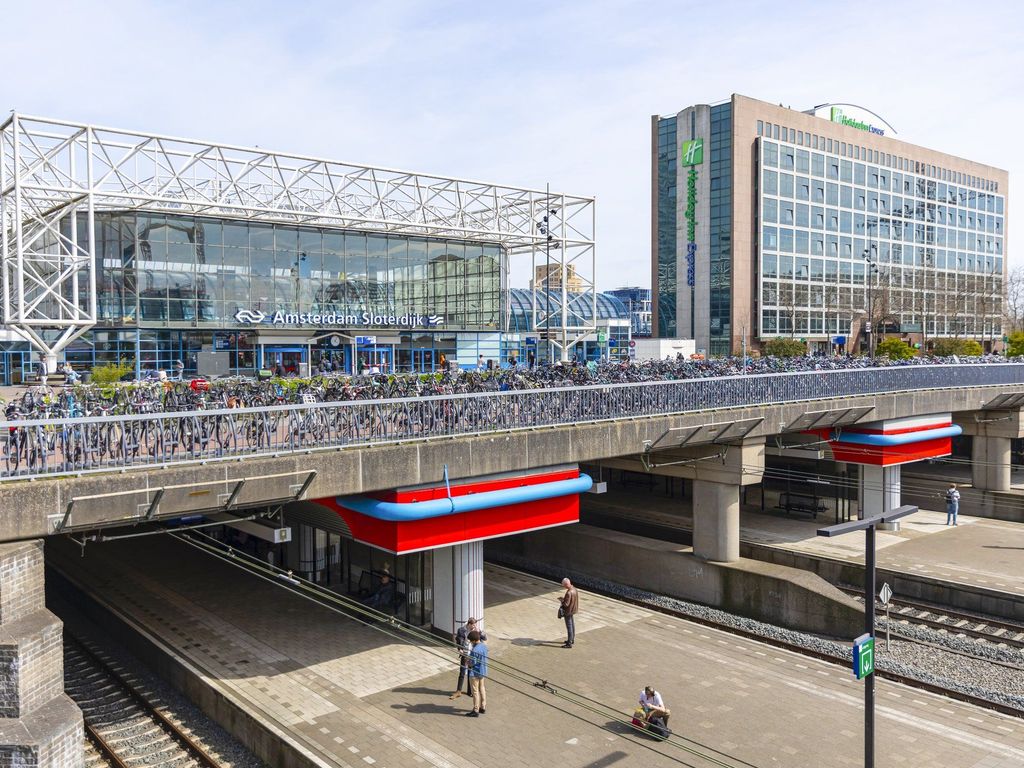 Holiday Inn Express AMSTERDAM - SLOTERDIJK STATION by IHG
