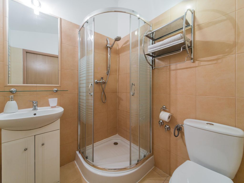Apartwawel