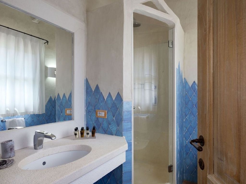Li Finistreddi Exclusive Country Retreat