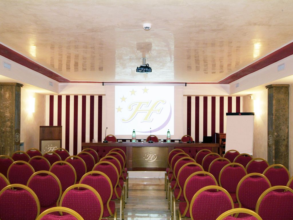 Fashion Hotel