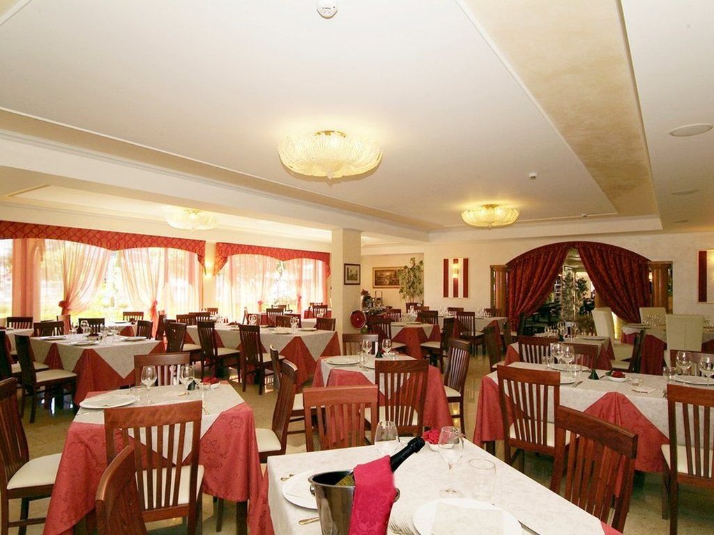 Fashion Hotel
