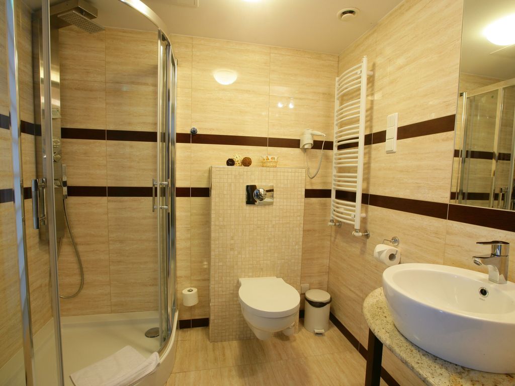 Atena Wedding, Business & Spa