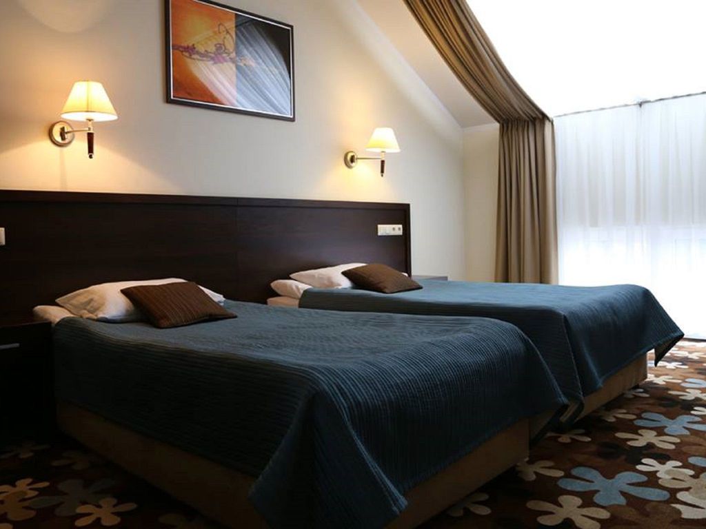 Atena Wedding, Business & Spa