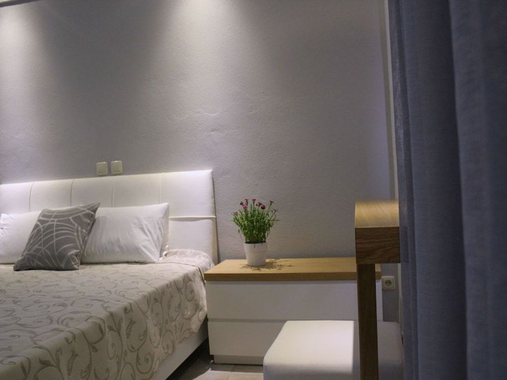Zeus Hotel
