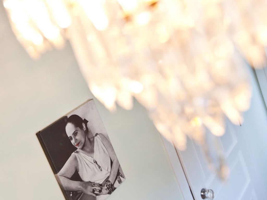 Crystal Suites Chez Helena