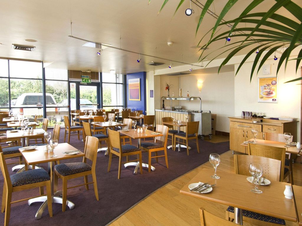 Premier Inn Southampton Airport