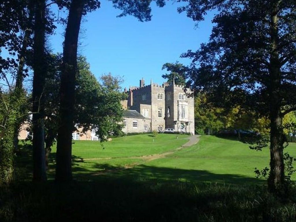 Donnington Grove Country Club