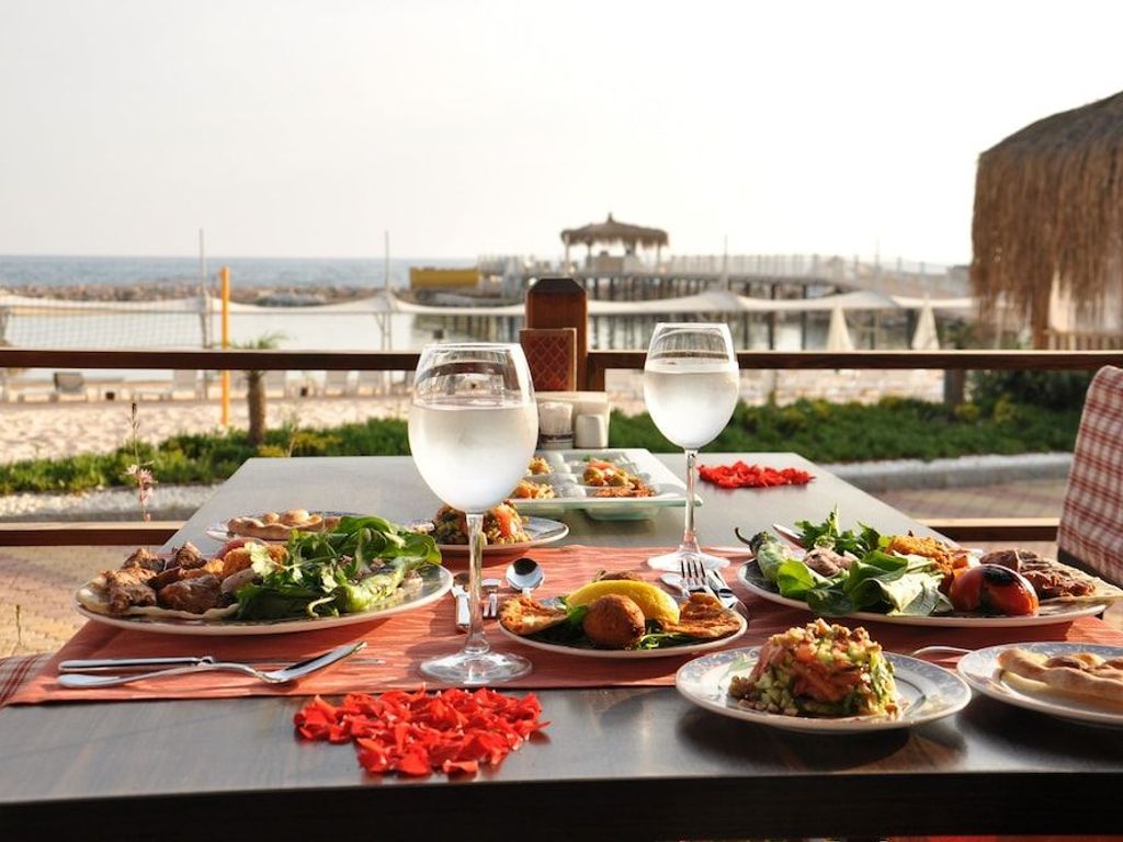Adenya Hotel & Resort