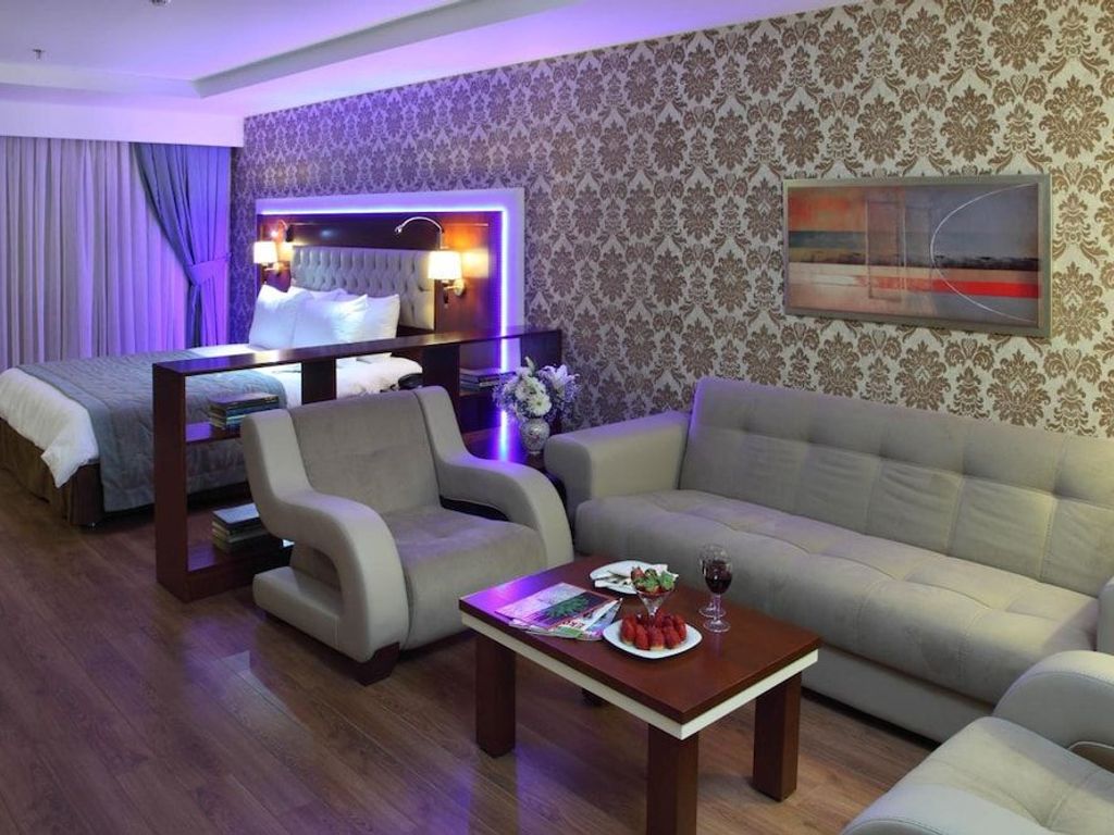 Otel Senbayrak City