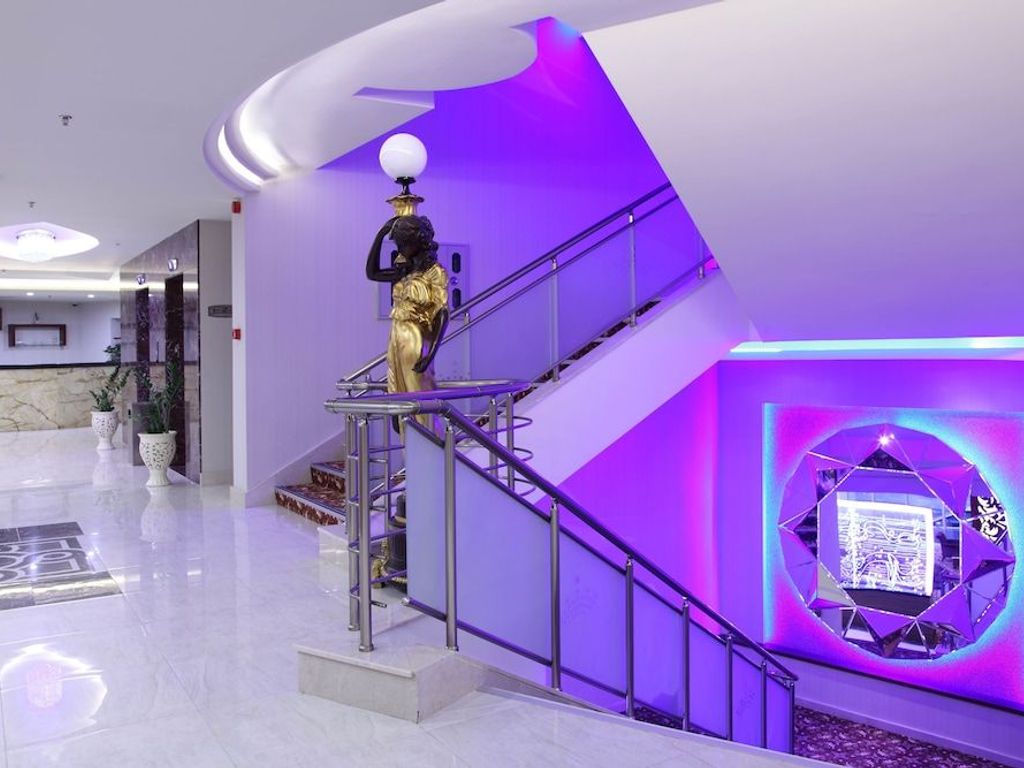 Otel Senbayrak City
