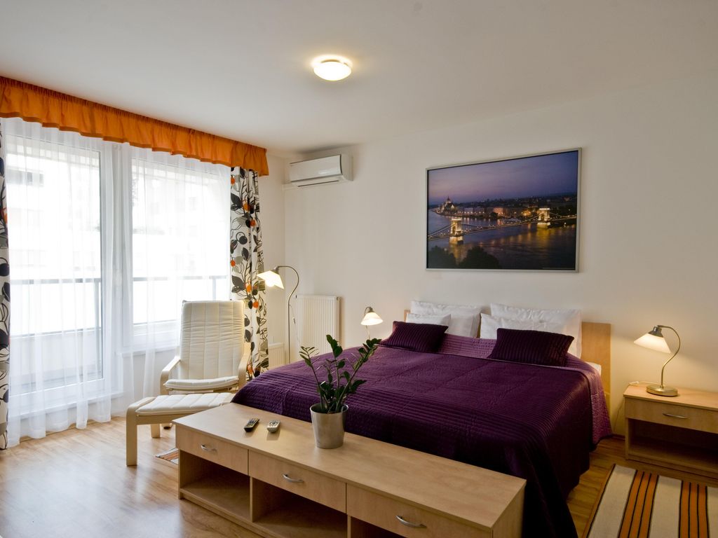 Corvin Lux Aparthotel