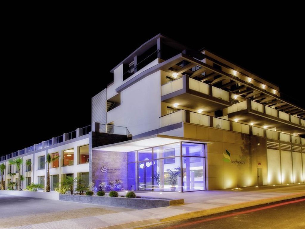 Playa Oliva Aparthotel