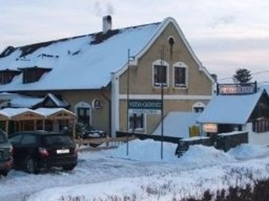 Borbarátok Panzió