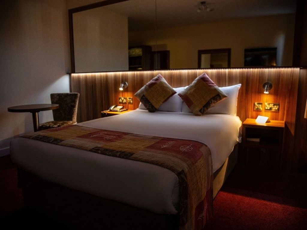 West County Hotel