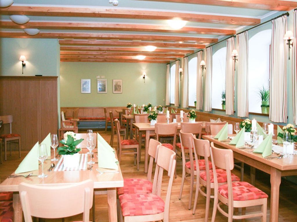 Zur Post Hotel - Gasthof