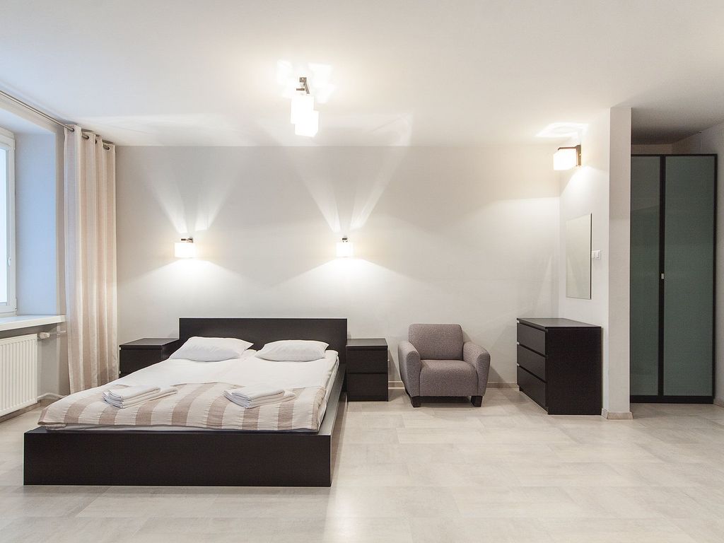 Hotel Avion