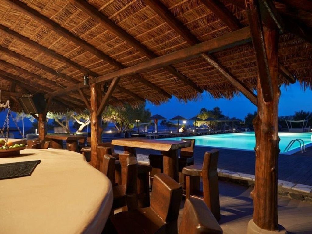 Black Rose Suites
