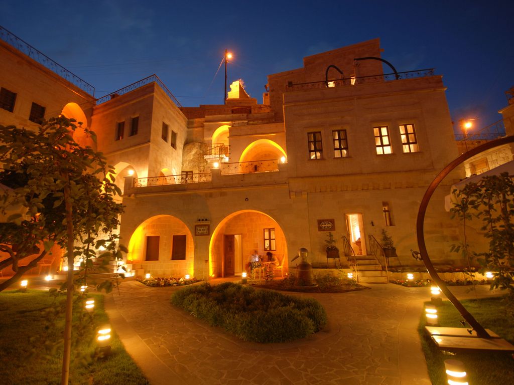 Tafoni Houses Cave Hotel