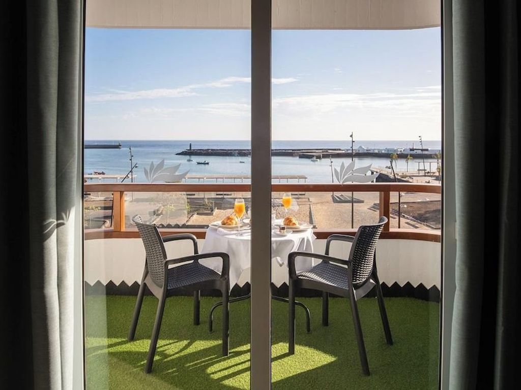 Apartamentos Islamar