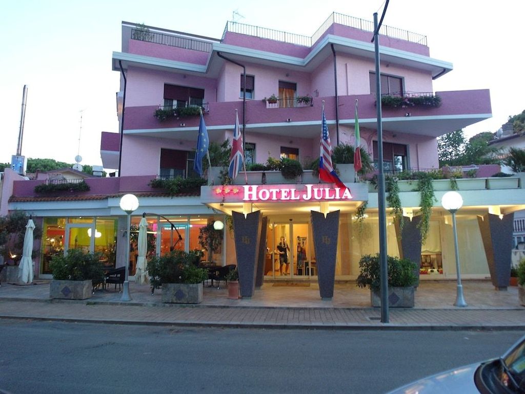 Hotel Julia