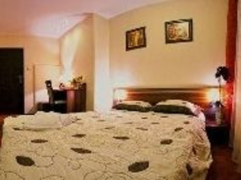 Hotel-24