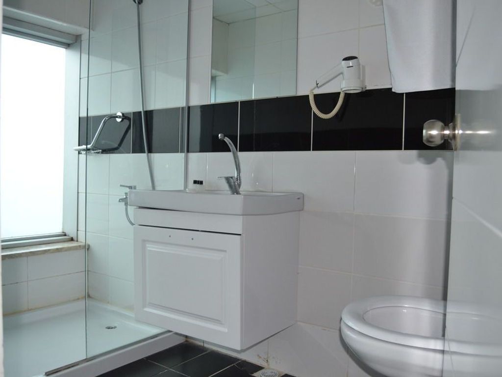 Hotel Arsen