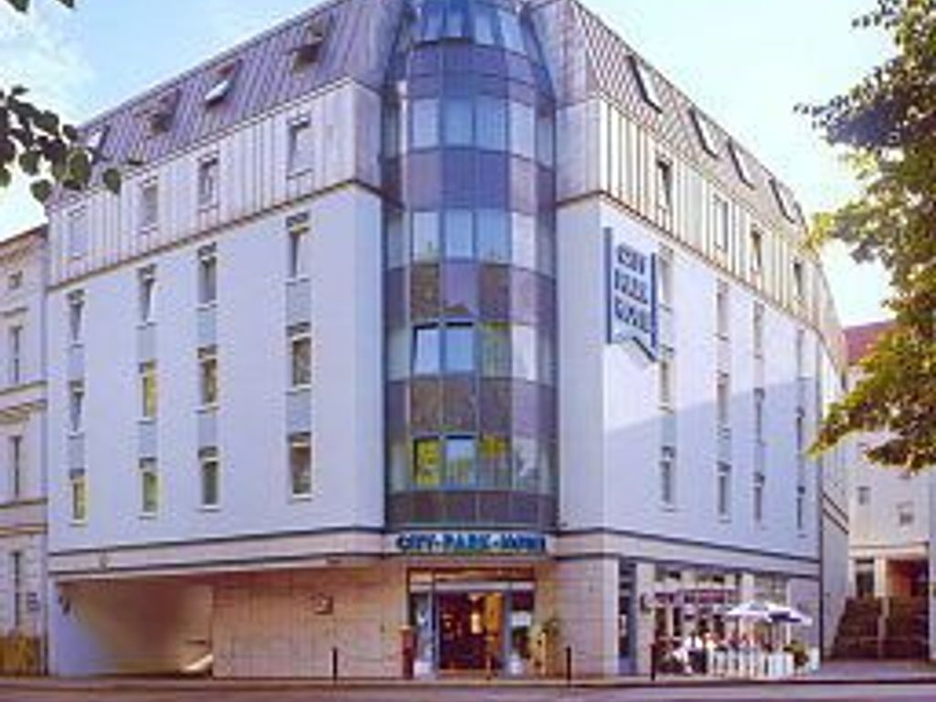 City Park Hotel
