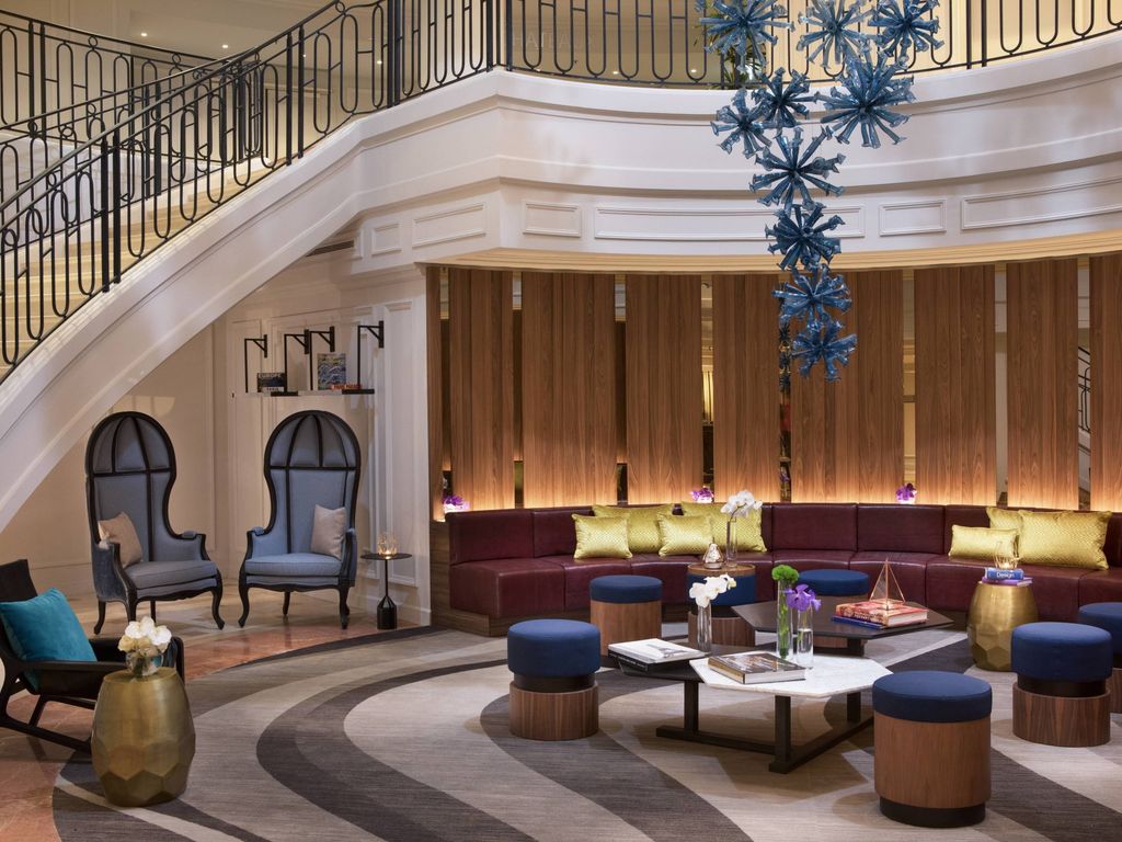 Renaissance Paris La Defense Hotel