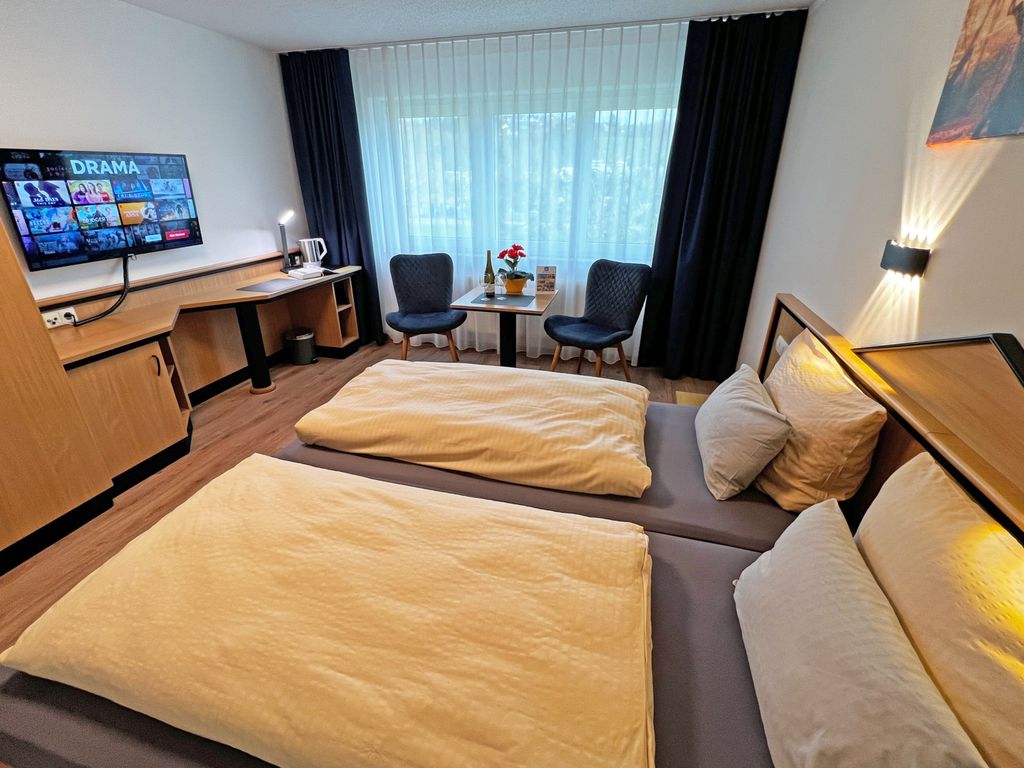 HIL - HOTEL IM LUS