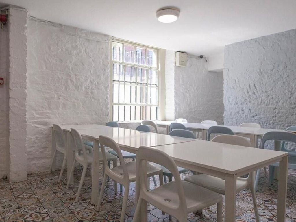Abrahams Hostel