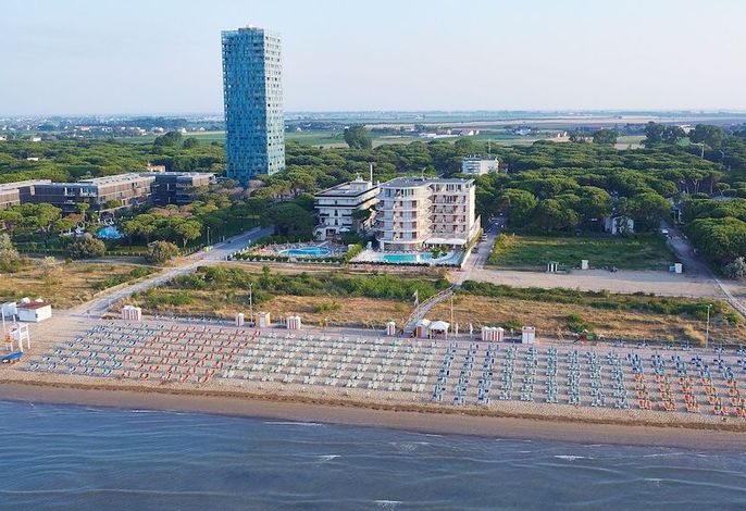Jesolopalace Hotel & Aparthotel