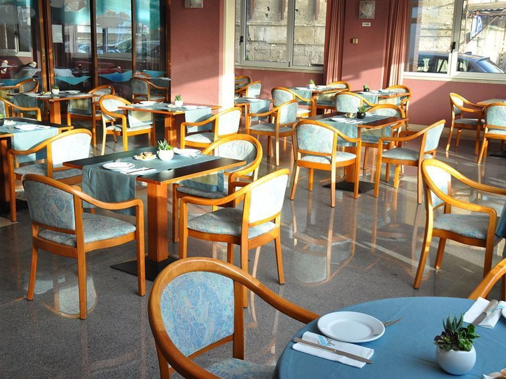 Maja Hotel