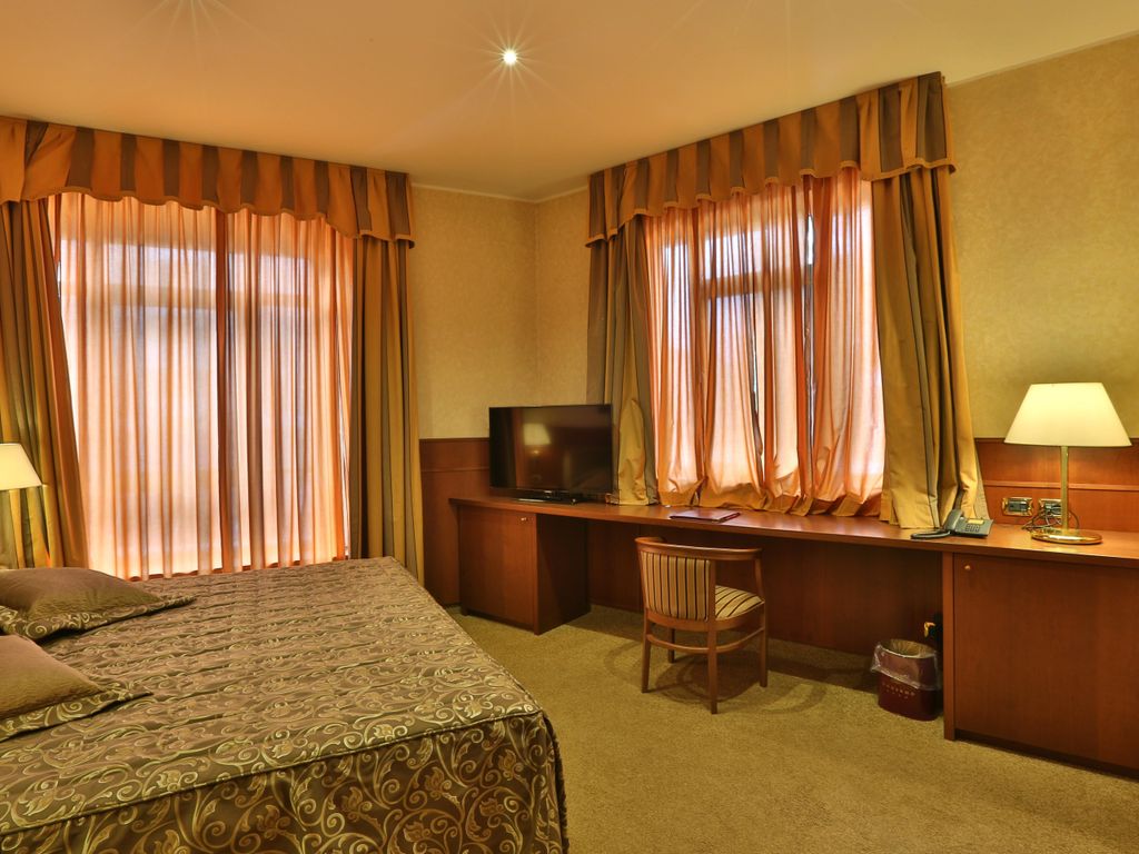 Palace Hotel Moderno
