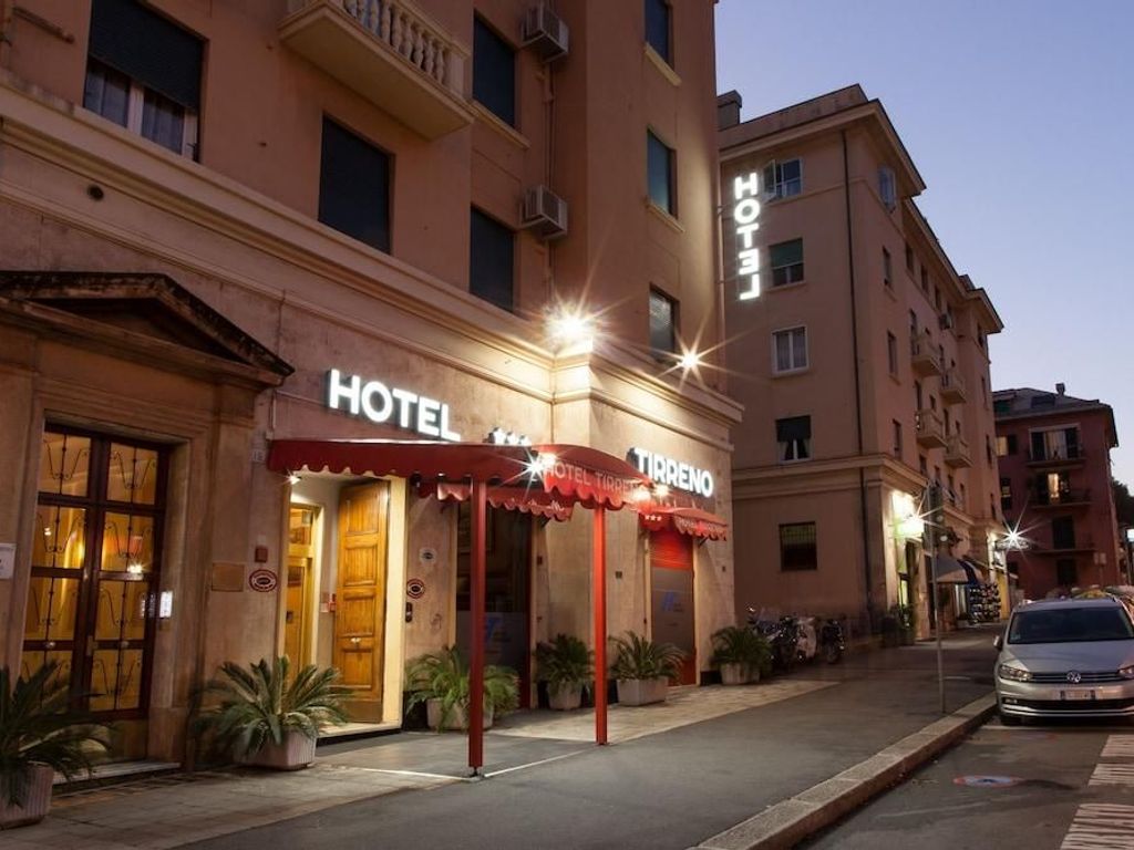 Hotel Tirreno
