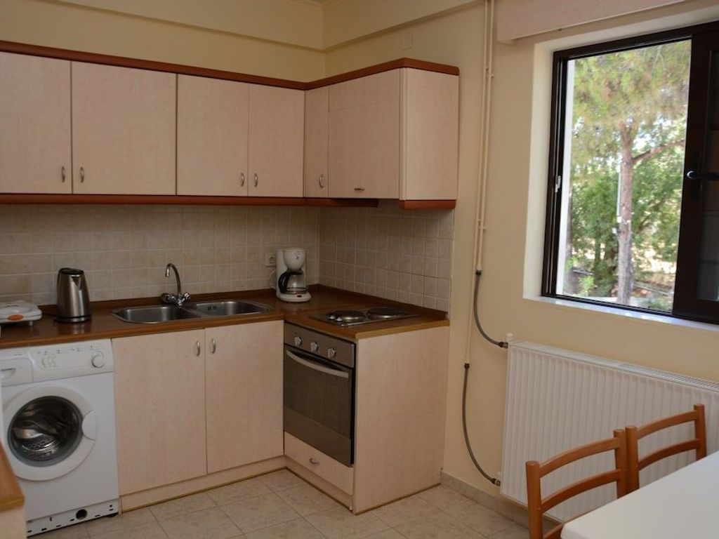 Niki Hotel Apartments