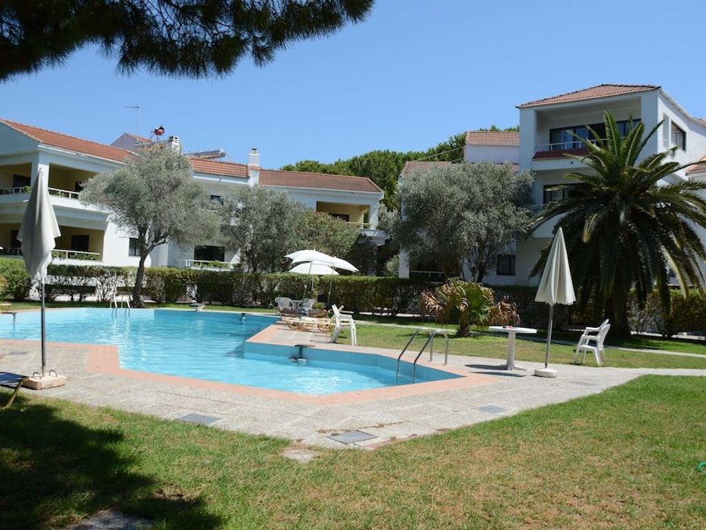 Niki Hotel Apartments