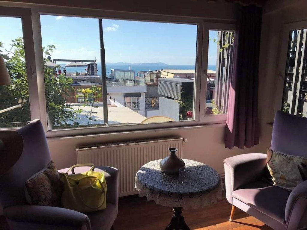 Berk Guesthouse - 'Grandma's House'