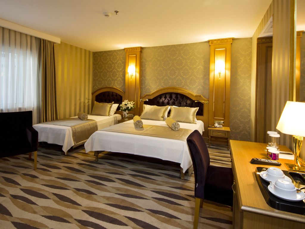 Aprilis Hotel