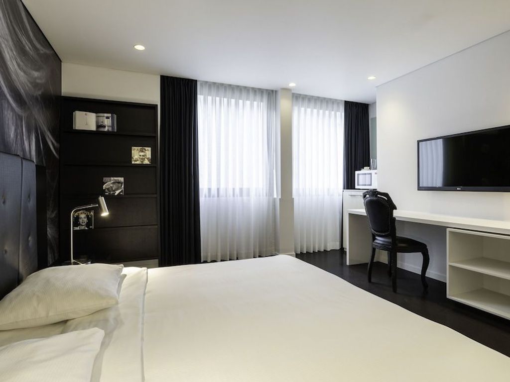 B-aparthotel Regent