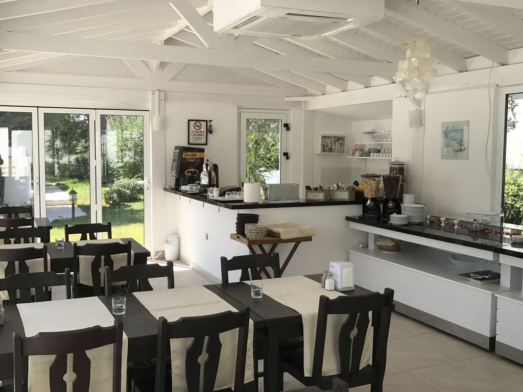 Costa Sariyaz Hotel