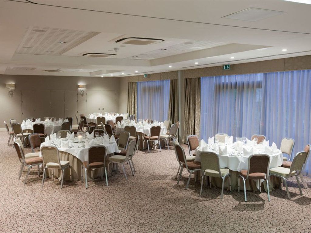 Wivenhoe House Hotel