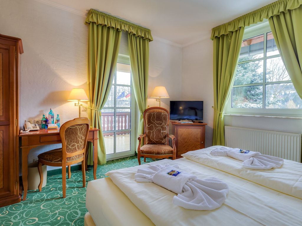 Panorama Berghotel Wettiner Höhe