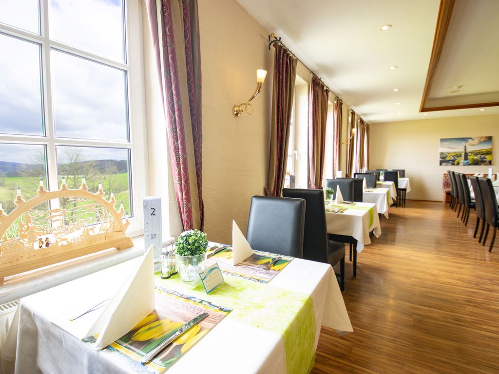 Panorama Berghotel Wettiner Höhe